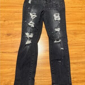 Judy Blue Distressed Charcoal Straight Leg Jeans size 11/30